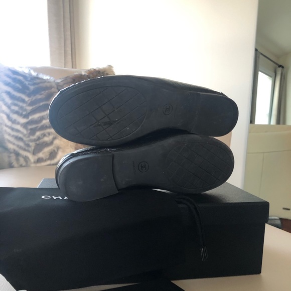 ❌SOLD❌Authentic Chanel Loafers - Picture 4 of 7